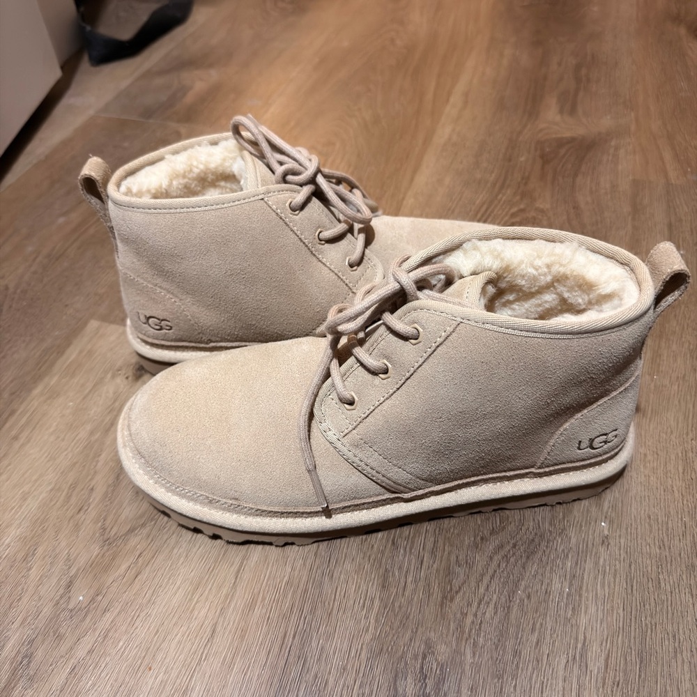 UGG WOMEN'S NEUMEL BOOTS